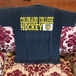 Colorado College hockey black and gold boys shirt
